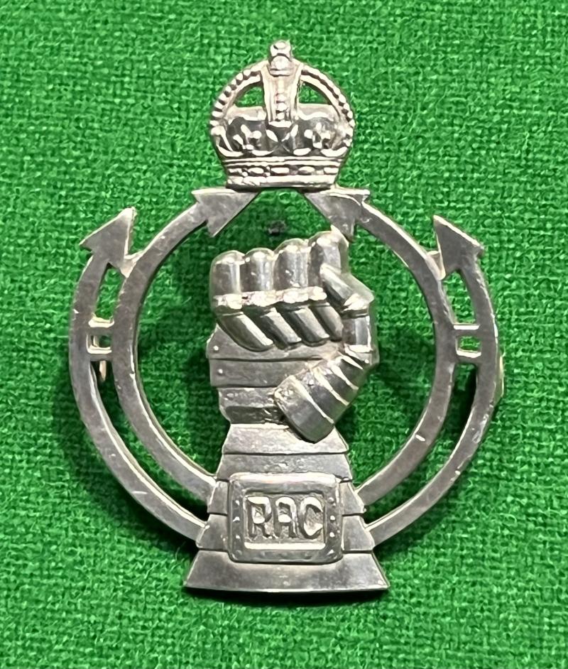 Royal Armoured Corps WW2 Officer's Silver Beret Badge.