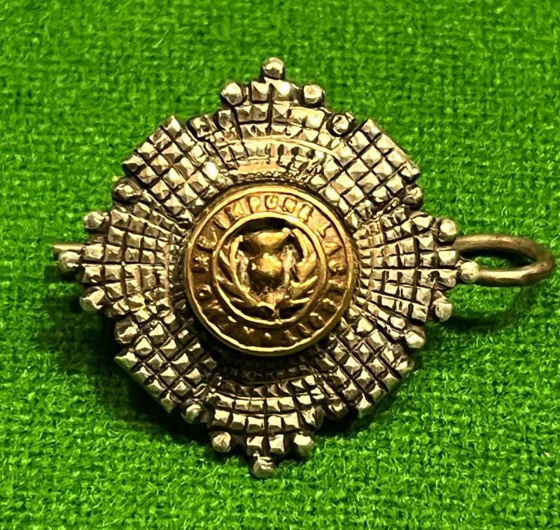 WW1 Scots Guards Officer's Cap Star.