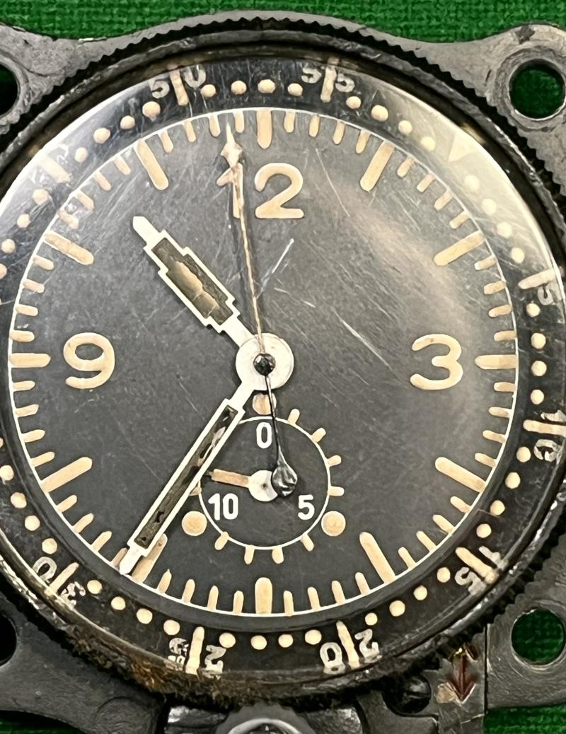 WW2 Luftwaffe Borduhr.