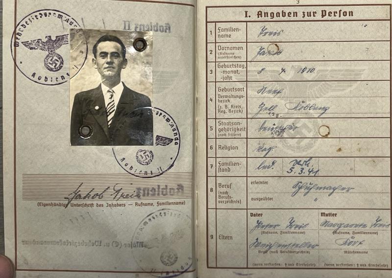 15/Jag.Rgt.75 Casualty Wehrpass grouping.