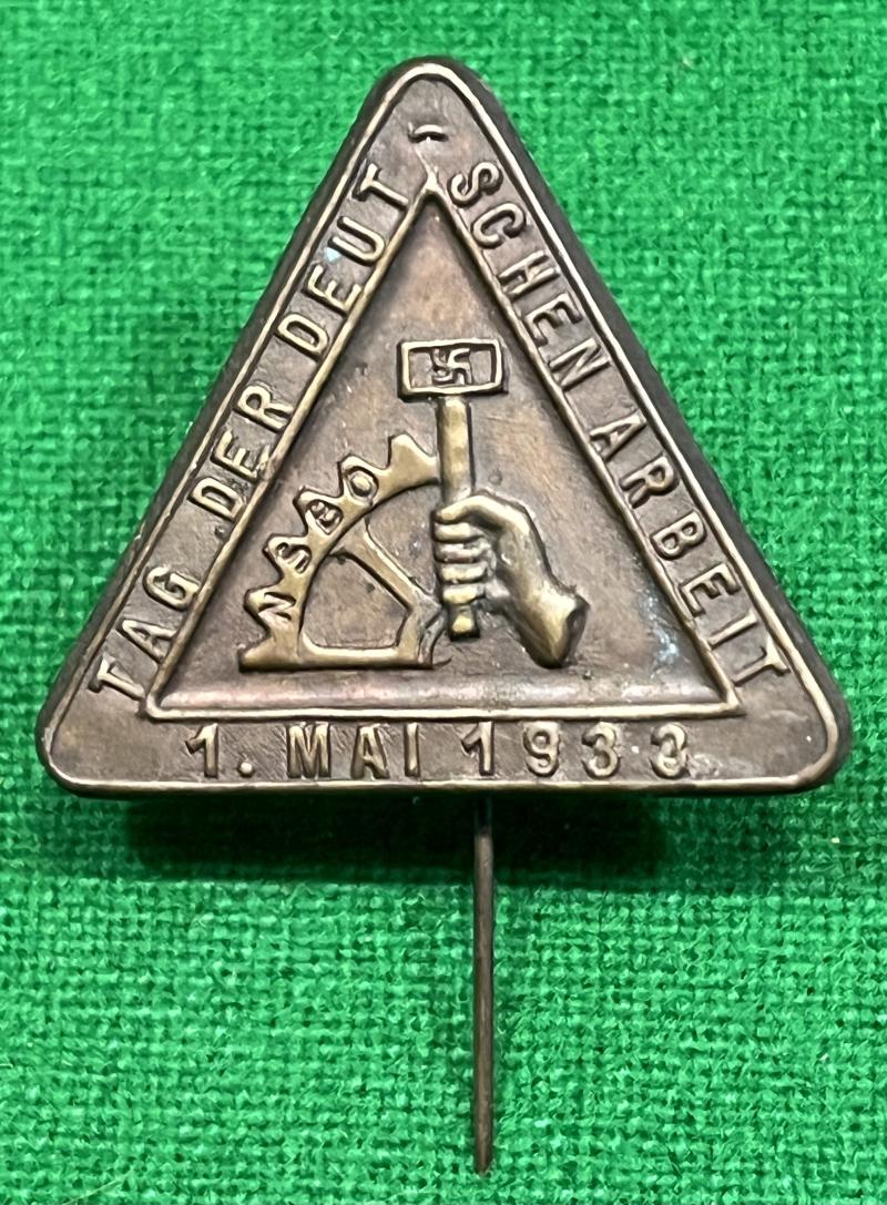1933 N.S.B.O. Day badge.