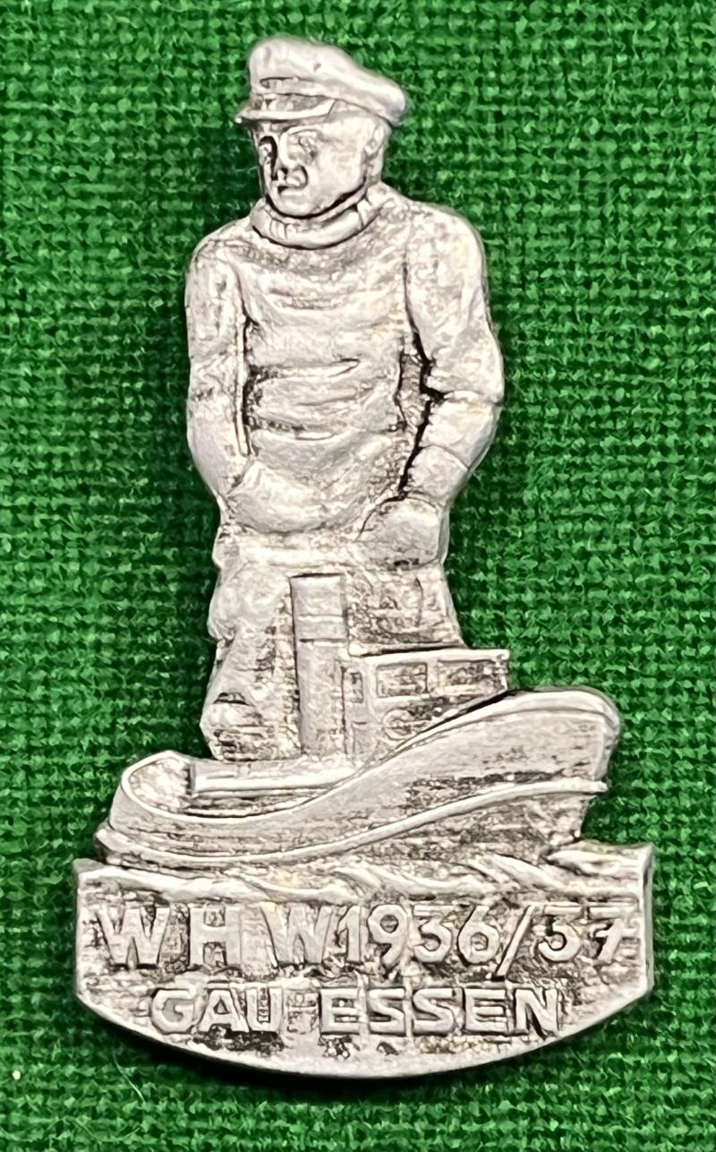 1936/37 WHW Gau Essen Tug Worker day badge.