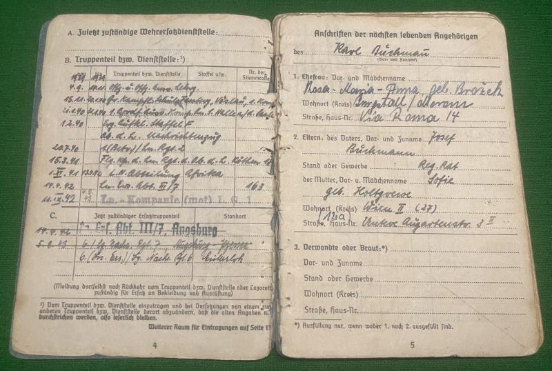 Luftwaffe Aircrew Soldbuch grouping.