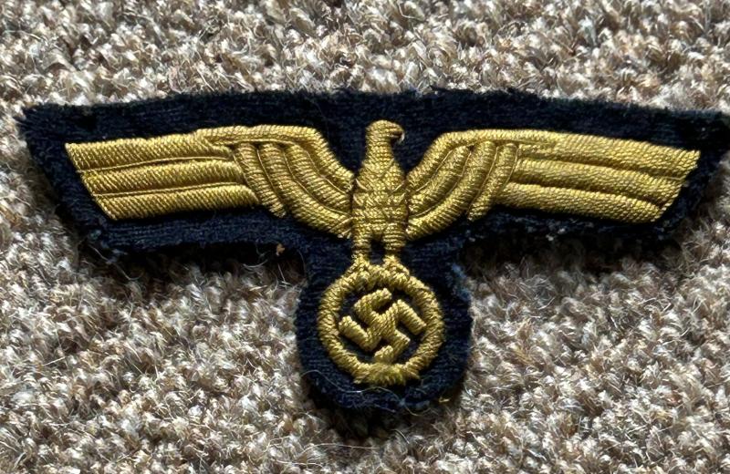 THIRD REICH KRIEGSMARINE BREAST EAGLE.