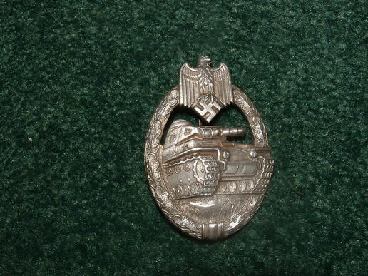 SUPER QUALITY SILVER TANK BADGE-HOLLOW BACK.