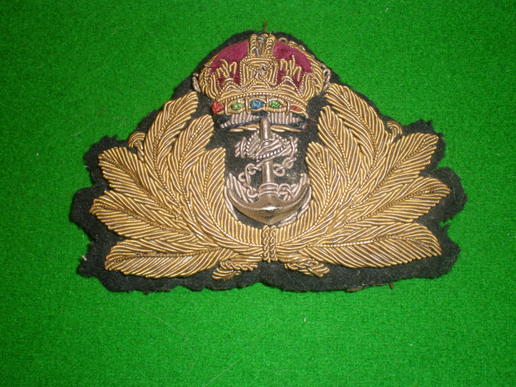 WW2 Naval Officers' cap badge.