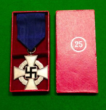 WW2 German boxed 25 years faithful service cross.