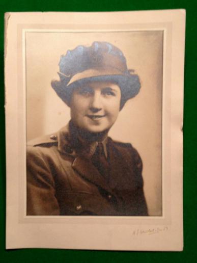WW2 Portrait F.A.N.Y.