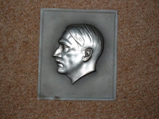 HITLER HEAD SILHOUETTE PICTURESTAMPED IN ZINC.