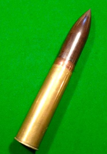 WW1 British 2pdr. AP/HE Naval Round.