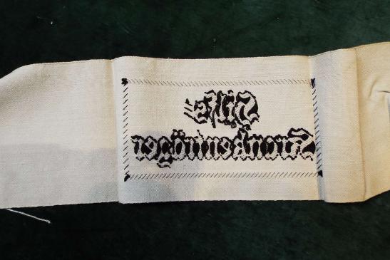 ARMBAND FOR STRETCHER BEARER/HELPER.