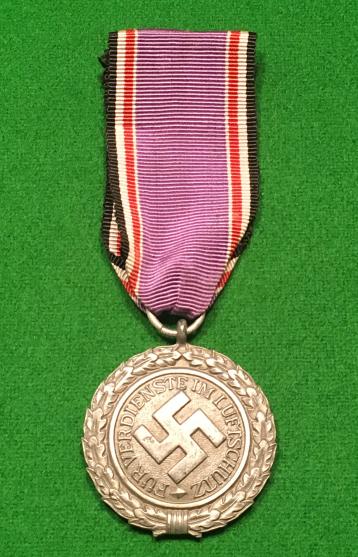 Luftschutz Medal 2nd Class.