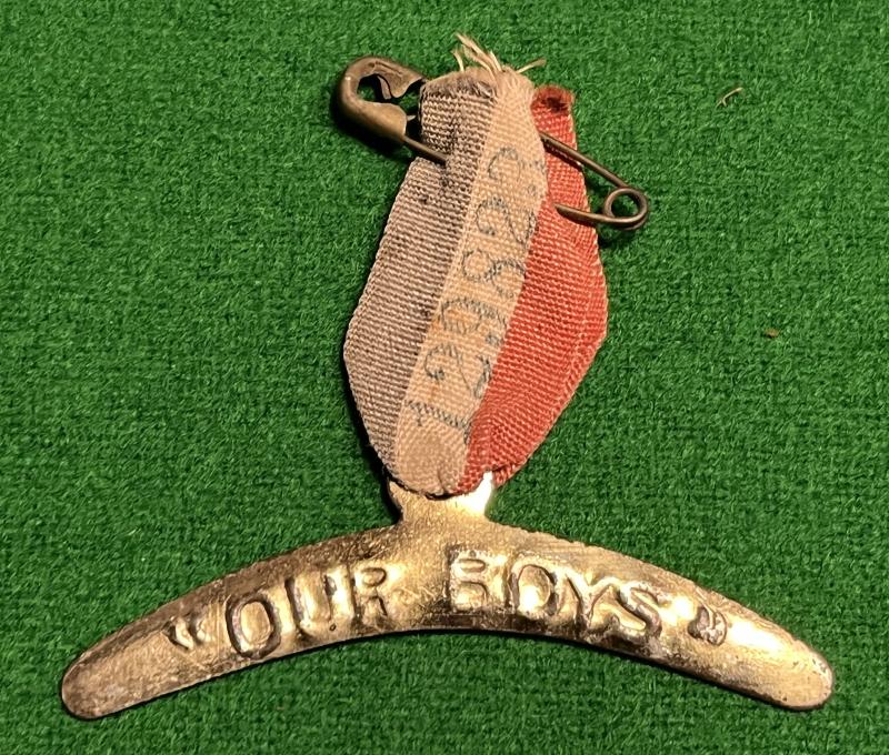 WW1 Australian Flag Day Badge.